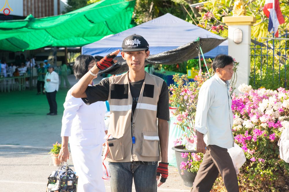 ภาพ No.301469:ภาพเบื้องหลังอาสาสมัครรวมใจ ชุดที่ 4 ในโครงการธรรมยาตรา กตัญญูบูชา มหาปูชนียาจารย์ พระมงคลเทพมุนี(สด จนฺทสโร) พระผู้ปราบมาร อนุสรณ์สถาน 7 แห่ง ปีที่ 14