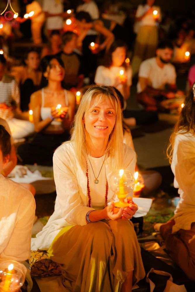 ภาพ No.156575:วัดพุทธบาหลีและวัดพระธรรมกาย จัดปฏิบัติธรรมนานาชาติ 1,151 คนจาก 78 ประเทศ ใน "วันสันติภาพสากล" ณ บาหลี อินโดนีเซีย วันเสาร์ที่ 21 กันยายน พ.ศ. 2567 เวลา 16.00-21.00 น. ณ พิพิธภัณฑ์ ARMA เมืองอูบุด จังหวัดบาหลี ประเทศอินโดนีเซีย