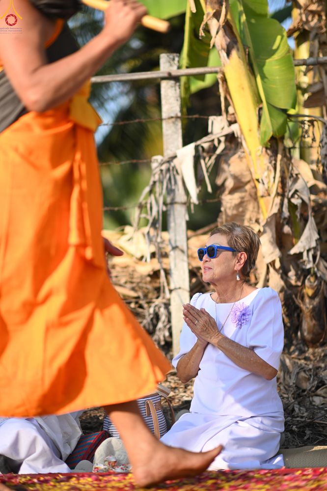 ภาพ No.289668:วันที่ 7 มกราคม พ.ศ. 2569 พิธีต้อนรับพระธรรมยาตรา ณ อนุสรณ์สถานลำดับที่ 2 สถานที่ตั้งมโนปณิธานบวชตลอดชีวิต อนุสรณ์สถานคลองบางนางแท่น อ.สามพราน จ.นครปฐม ในโครงการธรรมยาตรา กตัญญูบูชา มหาปูชนียาจารย์ พระมงคลเทพมุนี(สด จนฺทสโร) พระผู้ปราบมาร อนุสรณ์สถาน 7 แ