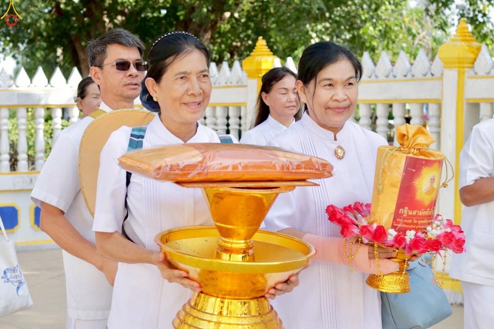 ภาพ No.283059:วันอาทิตย์ที่ 26 ตุลาคม พุทธศักราช 2568 พิธีทอดกฐินสามัคคีทั่วไทย 30,000 วัด  โดยคณะศิษยานุศิษย์ บูชาธรรม 81 ปี  หลวงพ่อธัมมชโย ณ วัดโพธิ์เกรียบ อ.โพธิ์ทอง จ.อ่างทอง