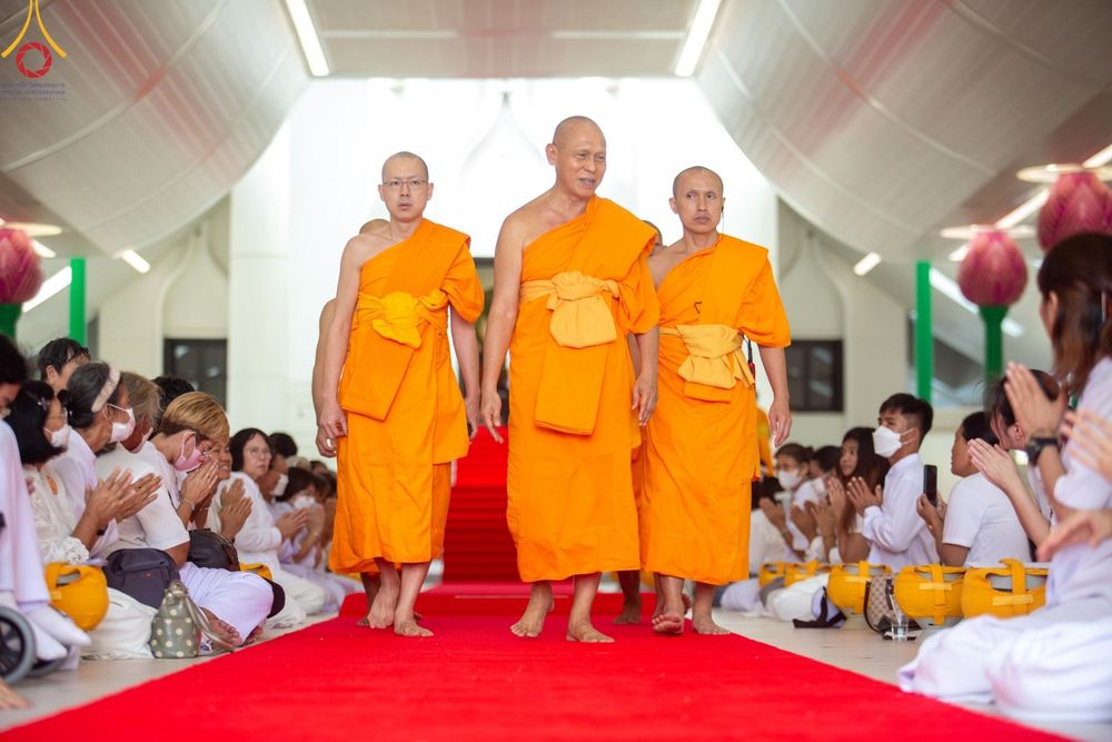 ภาพ No.112372:พิธีบรรพชาอุปสมบท โครงการอุปสมบทหมู่บูชาธรรม 115 ปี คุณยายอาจารย์ฯ, โครงการอุปสมบทหมู่ธรรมทายาท ระดับอุดมศึกษา รุ่นที่ 50 ภาคฤดูหนาว ณ โบสถ์พระไตรปิฎก วัดพระธรรมกาย จ.ปทุมธานี วันเสาร์ที่ 13 มกราคม พ.ศ. 2567