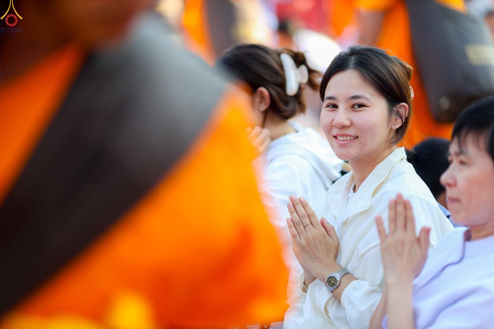 ภาพ No.295253:วันที่ 16 มกราคม พ.ศ. 2569 พิธีต้อนรับพระธรรมยาตรา อนุสรณ์สถานลำดับที่ 4 (ภาพชุดที่ 2) สถานที่เกิดด้วยกายธรรม ณ วัดโบสถ์บน ต.บางคูเวียง จ.นนทบุรี ในโครงการธรรมยาตรา กตัญญูบูชา มหาปูชนียาจารย์ พระมงคลเทพมุนี(สด จนฺทสโร) พระผู้ปราบมาร อนุสรณ์สถาน 7 แห่ง ปี