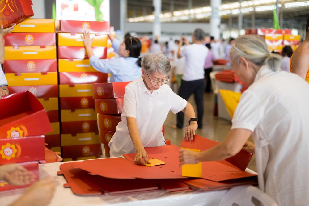 ภาพ No.316049:วันที่ 24 - 27 มีนาคม พ.ศ.2569 การเตรียมงานมหาสังฆทาน 40,000 กว่าวัดทั่วไทย วันคุ้มครองโลก 22 เมษายน พ.ศ.2569