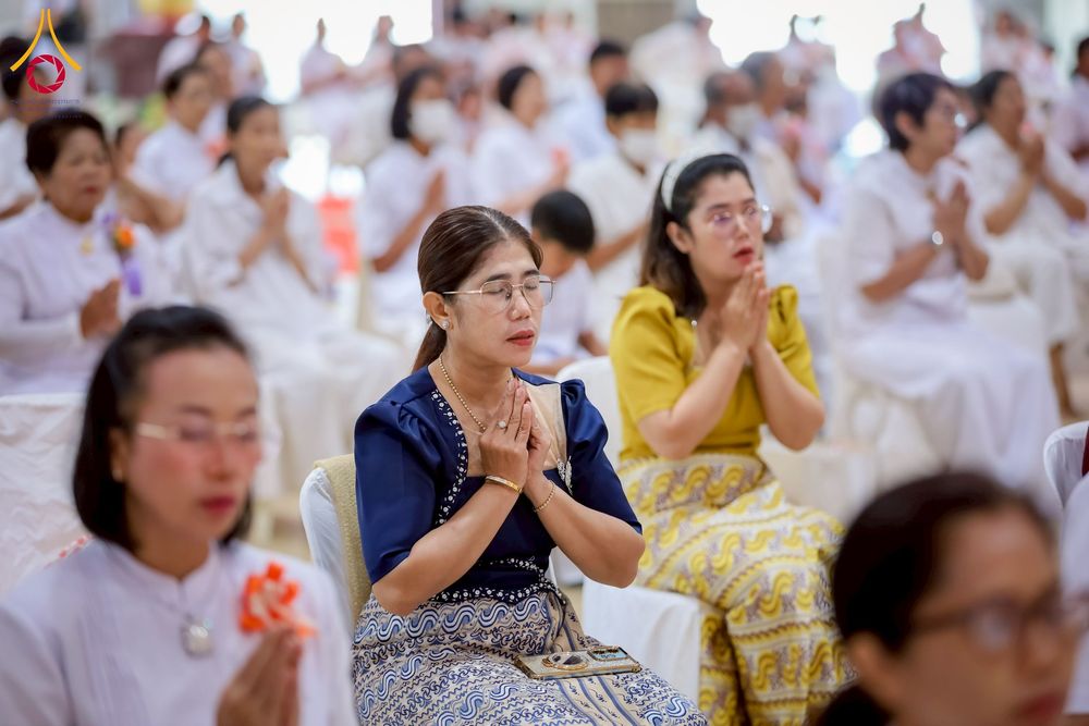 ภาพ No.254844:วันที่ 15 ตุลาคม พ.ศ. 2568 พิธีบรรจุพระบรมสารีริกธาตุภายในพระเกตุองค์พระประธาน สมโภชพระประธาน พระธรรมกาย ณ ศูนยอบรมเยาวชนกาญจนบุรี