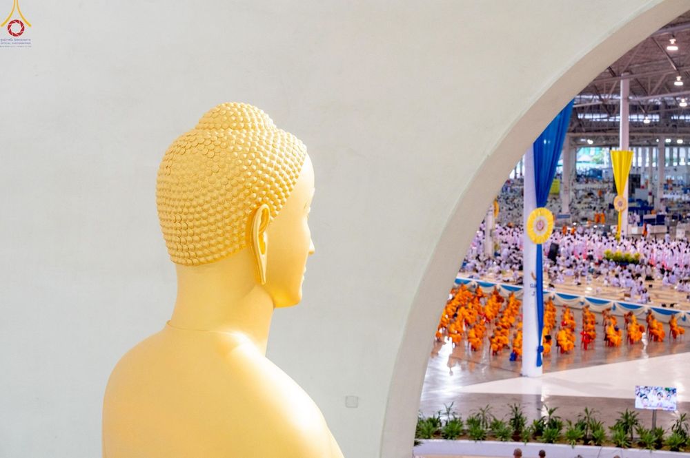 ภาพ No.243975:วันอาทิตย์ที่ 7 กันยายน พ.ศ. 2568 พิธีทอดผ้าป่าสมทบกฐินวัดพระธรรมกาย และสมทบกฐิน 30,000 วัดทั่วไทย ครั้งที่ 2 ณ ห้องแก้วสารพัดนึก 1 วัดพระธรรมกาย