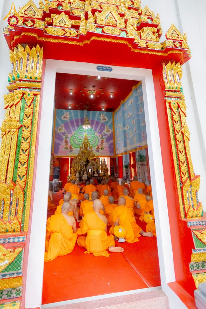 ภาพ No.231838:วันเสาร์ ที่ 5 กรกฎาคม พ.ศ. 2568 พิธีบรรพชา อุปสมบท โครงการอุปสมบท บูชาธรรมมหาปูชนียาจารย์ รุ่นเข้าพรรษา ณ วัดเกาะแก้วประชานุรักษ์ อ.วังทอง  จ.พิษณุโลก