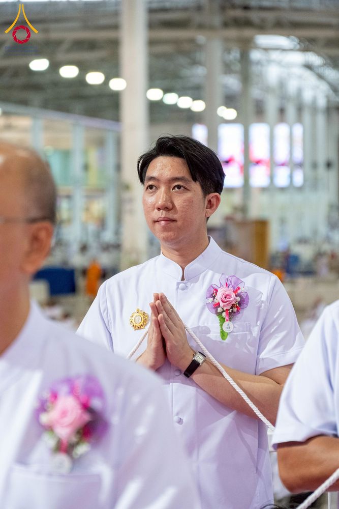 ภาพ No.261256:วันอาทิตย์ที่ 5 ตุลาคม พ.ศ. 2568 พิธีจุดเทียนใจ ไฟนิรันด์ อนันตชัย ณ สภาธรรมกายสากล วัดพระธรรมกาย