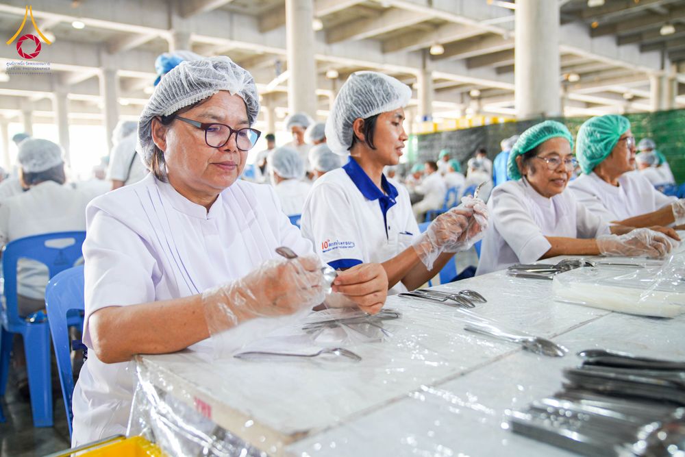 ภาพ No.315069:วันที่ 17-22 มีนาคม พ.ศ.2569 การเตรียมงานมหาสังฆทาน 40,000 กว่าวัดทั่วไทย วันคุ้มครองโลก 22 เมษายน พ.ศ.2569