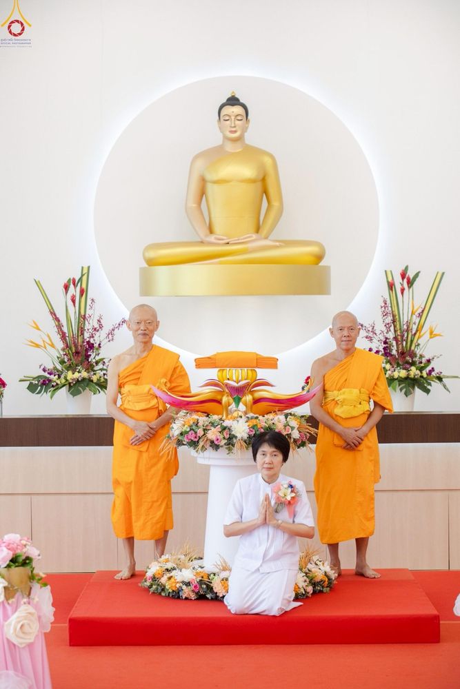 ภาพ No.254290:วันที่ 12 ตุลาคม พ.ศ. 2568 พิธีทอดกฐินสามัคคีวัดพระธรรมกายสิงคโปร์  新加坡法身寺功德衣法会 Dhammakaya Centre Singapore Kathina Ceremony  