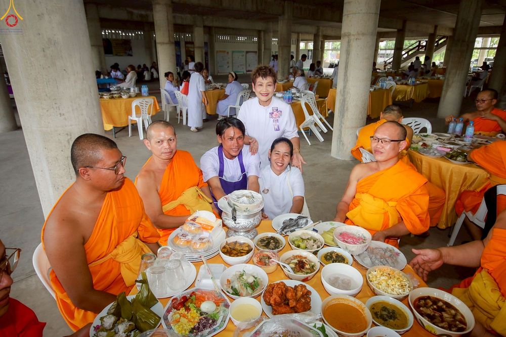 ภาพ No.260081:วันศุกร์ ที่ 17 ตุลาคม พ.ศ. 2568 ทอดกฐินสามัคคี "สร้างรัตนบัลลังก์ รองรับองค์พระประธาน"  ณ ธุดงคสถานนครสวรรค์ ต.หัวถนน อ.ท่าตะโก จ.นครสวรรค์