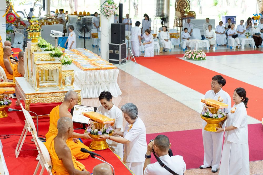 ภาพ No.251500:วันเสาร์ที่ 11 ตุลาคม พ.ศ. 2568 พิธีทอดกฐินสามัคคีประจำปี พ.ศ. 2568 สร้างทุกสิ่ง เพื่อการสร้างคนให้เป็นคนดี ณ ศูนย์อบรมเยาวชนปักธงชัย นครราชสีมา