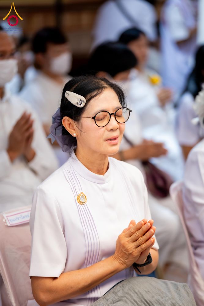 ภาพ No.303357:วันที่ 23 มกราคม พ.ศ. 2569 พิธีเจริญพุทธมนต์ปฏิบัติธรรม มอบทุนการศึกษา  ถวายสังฆทาน 109 วัด เพื่อถวายเป็นพุทธบูชา เพื่อขับเคลื่อนโครงการหมู่บ้านรักษาศีล 5 โดยคณะสงฆ์จังหวัดนครปฐม คณะศิษยานุศิษย์วัดพระธรรมกาย โครงการธรรมยาตรา ปีที่ 14 ณ วัดบางปลา อำเภอบาง