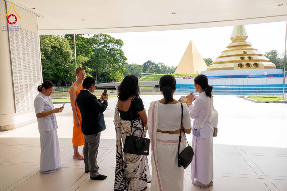 ภาพ No.340145:วันที่ 21 กรกฎาคม พ.ศ. 2569 เอกอัครราชทูตศรีลังกาประจำประเทศไทย เยี่ยมชมวัดพระธรรมกาย กระชับความสัมพันธ์ทางศาสนา