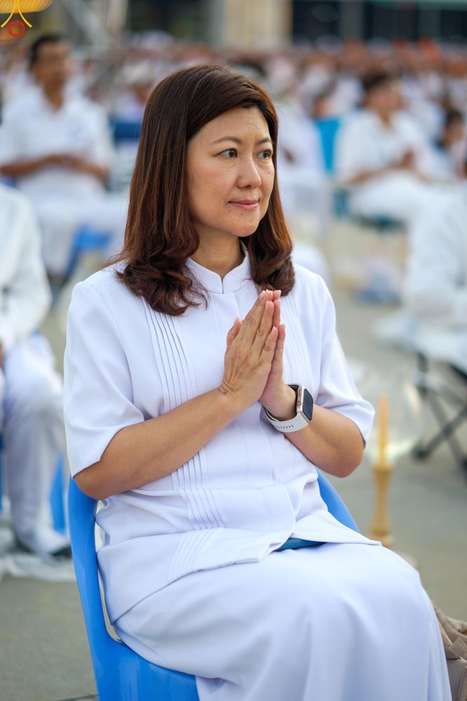 ภาพ No.307575:วันที่ 31 มกราคม พ.ศ. 2569 พิธีจุดประทีปธรรมถวายเป็นพุทธบูชา  และบูชาธรรมมหาปูชนียาจารย์ (ภาพชุดที่ 2) ณ วัดพระธรรมกาย ปทุมธานี ในโครงการธรรมยาตรา กตัญญูบูชา มหาปูชนียาจารย์ พระมงคลเทพมุนี(สด จนฺทสโร) พระผู้ปราบมาร อนุสรณ์สถาน 7 แห่ง ปีที่ 14