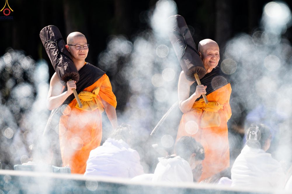 ภาพ No.279556:วันที่ 2 มกราคม พ.ศ.2569 พิธีต้อนรับพระธรรมยาตรา ครั้งที่ 1 ณ วัดพระธรรมกาย (วิหารหลวงปู่ - พระมหาธรรมกายเจดีย์)