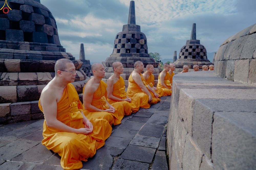 ภาพ No.331246:วันที่ 29 พฤษภาคม พ.ศ.2569 MBMI Tangerang (Majelis Agama Buddha Mahanikaya)  ได้มีการเตรียมงานเพื่อจัดงานวิสาขบูชานานาชาติ (ภาพชุดที่ 2)