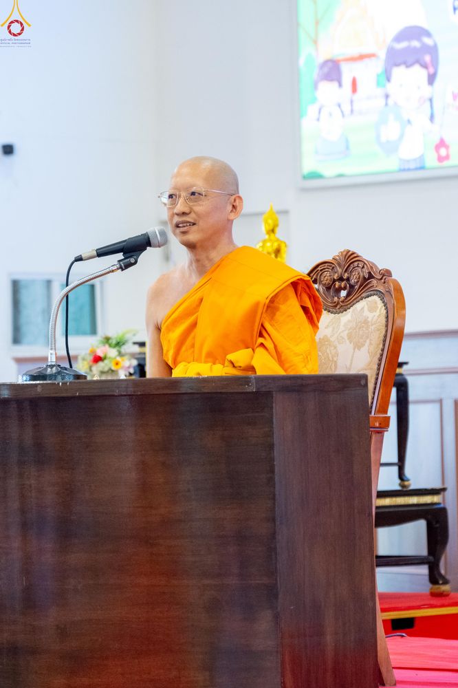 ภาพ No.283947:วันที่ 18 พฤศจิกายน พ.ศ. 2568 พิธีทอดกฐินสามัคคีทั่วไทย 30,000 วัด  โดยคณะศิษยานุศิษย์ บูชาธรรม 81 ปี  หลวงพ่อธัมมชโย  ณ วัดสวายสอ จ.บุรีรัมย์