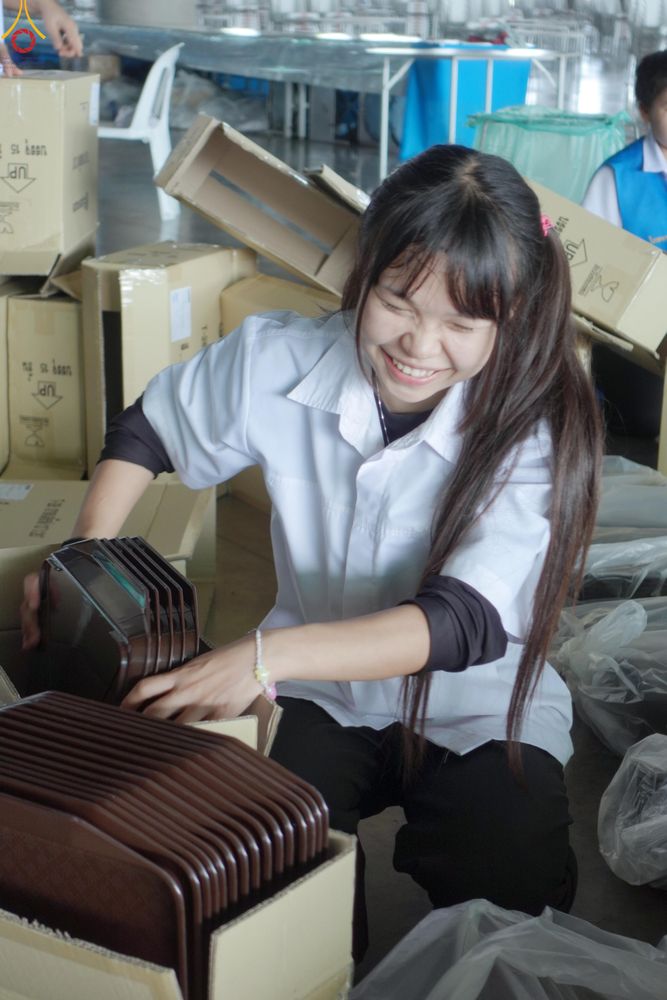 ภาพ No.321949:วันที่ 11-12 เมษายน พ.ศ.2569 การเตรียมงาน มัดถุงน้ำ , ผูกผ้าระบาย , เตรียมจุดฉันภัตตาหาร เพื่องานถวายมหาสังฆทาน 40,000 กว่าวัดทั่วประเทศ วันคุ้มครองโลก 22 เมษายน พ.ศ.2569 วัดพระธรรมกาย