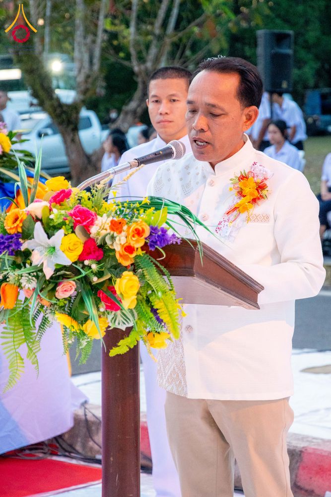 ภาพ No.281495:วันอาทิตย์ที่ 28 ธันวาคม พ.ศ.2568 ตักบาตรพระ 1000 รูป ปีที่ 1 ทำบุญเมืองสตูลส่งท้ายปี ณ หน้าโรงเรียนสตูลวิทยา จ.สตูล