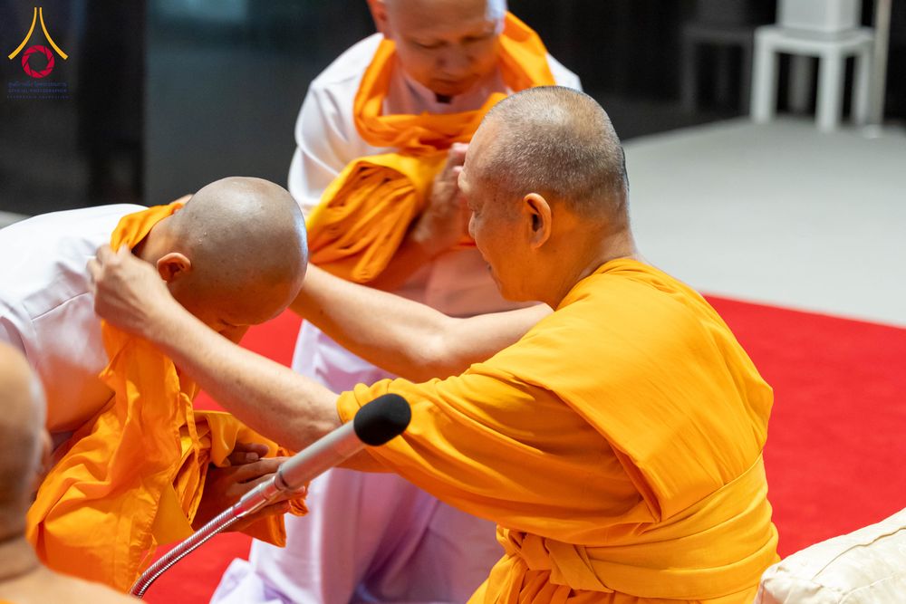 ภาพ No.321356:วันเสาร์ที่ 11 เมษายน พ.ศ.2569 พิธีขอบรรพชา พิธีขอสรณคมณ์และศีล, พิธีถวายบาตร พิธีอุปสมบท โครงการอุปสมบทหมู่ บูชาธรรมหลวงพ่อธัมมชโย พ.ศ.2569 โครงการอุปสมบทหมู่ธรรมทายาท ระดับอุดมศึกษา รุ่น 53 (ภาคฤดูร้อน) ณ วัดพระธรรมกาย ปทุมธานี