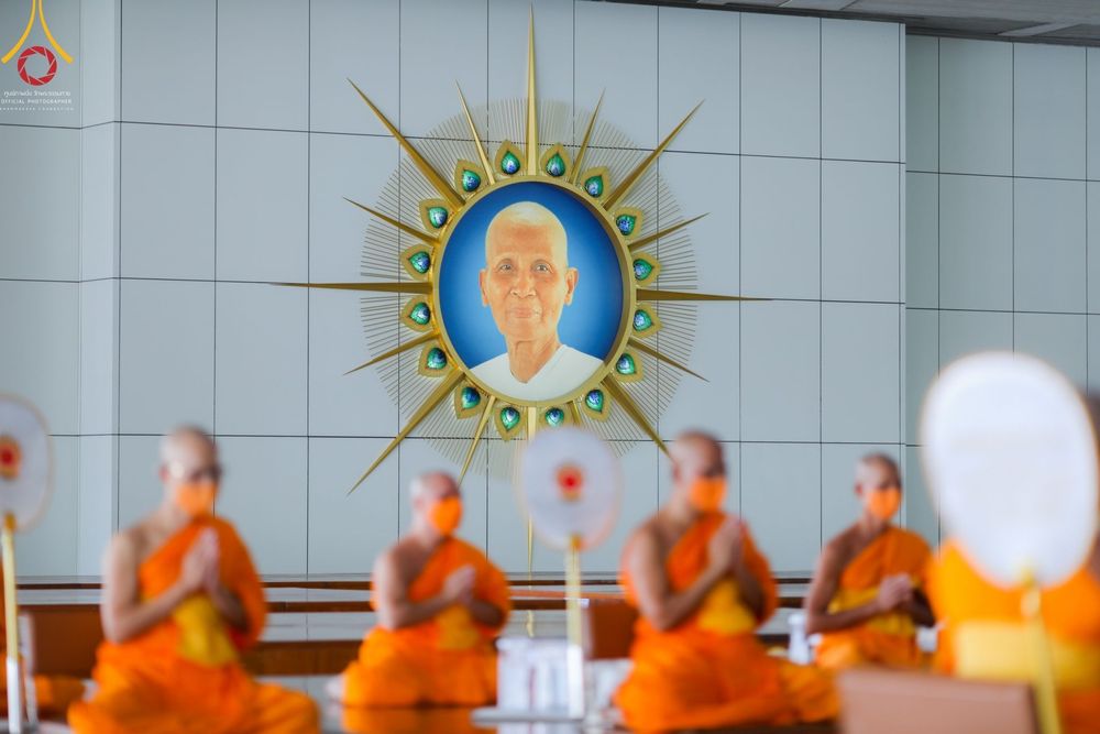 ภาพ No.68139:พิธีบุพเปตพลี ครั้งที่ 131 เพื่ออุทิศบุญกุศลแด่บรรพบุรุษผู้ล่วงลับ วันที่ 22 ธันวาคม พ.ศ. 2565 ณ วัดพระธรรมกาย