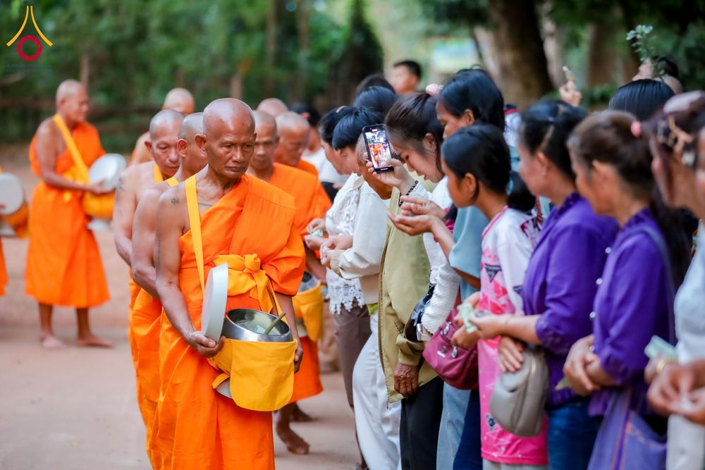 ภาพ No.285450:วันเสาร์ที่ 6 ธันวาคม พ.ศ.2568  พิธีอุปสมบทหมู่ ธรรมทายาท รุ่นบูชาธรรมมหาปูชนียาจารย์ ประจำปี 2568  ณ วัดเกาะแก้วประชานุรักษ์ ต.ชัยนาม อ.วังทอง จ.พิษณุโลก