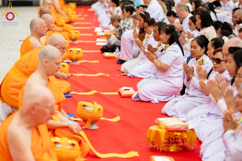 ภาพ No.336816:วันที่ 14 มิถุนายน พ.ศ. 2569 พิธีอุปสมบทธรรมทายาท นานาชาติยุโรปรุ่นที่ 11 เบลเยียม