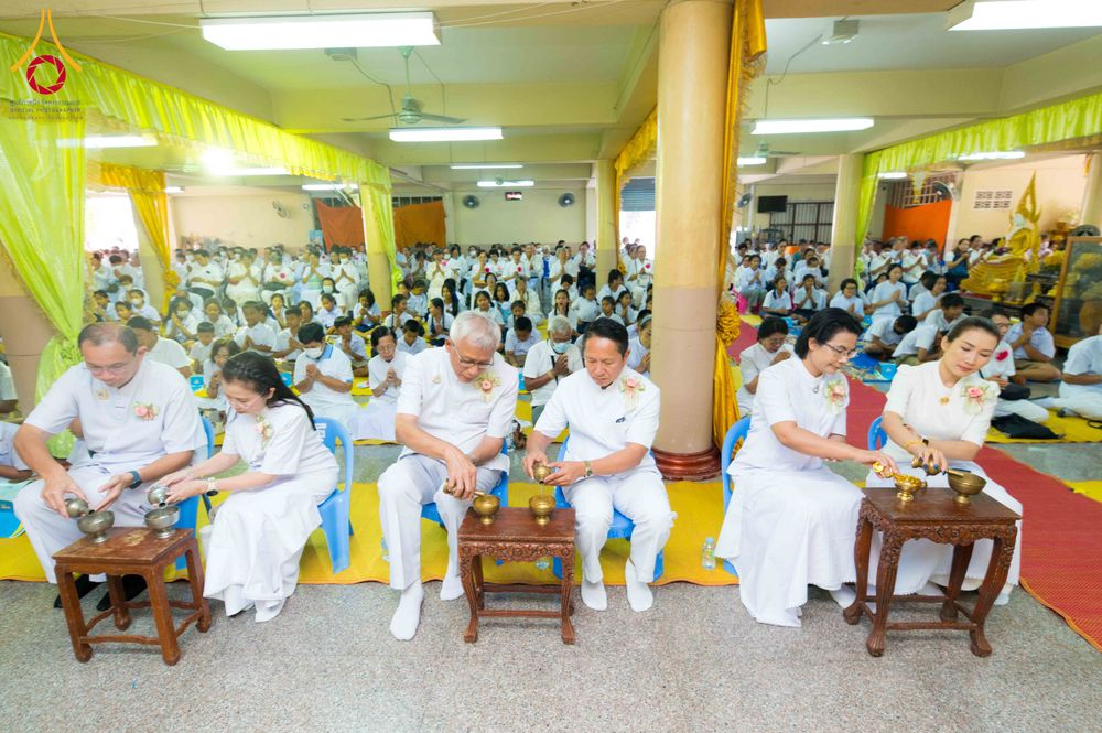ภาพ No.304354:วันที่ 27 มกราคม พ.ศ. 2569 พิธีทอดผ้าป่าทำนุบำรุงศาสนสถาน ณ วัดไทยเจริญ อ.บางกรวย จ.นนทบุรี ในโครงการธรรมยาตรา กตัญญูบูชา มหาปูชนียาจารย์ พระมงคลเทพมุนี(สด จนฺทสโร) พระผู้ปราบมาร อนุสรณ์สถาน 7 แห่ง ปีที่ 14