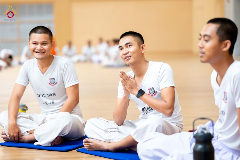 ภาพ No.350148:วันที่ 17-18 กันยายน พ.ศ. 2569 โครงการบรรพชาพัฒนาคุณธรรม จริยธรรม สำหรับนักเรียนนายสิบตำรวจ (นสต.) รุ่นที่ 16 ศูนย์ฝึกอบรมตำรวจภูธรภาค 1  ได้จัดกิจกรรม ณ สภาธรรมกายสากล ห้องแก้ว2