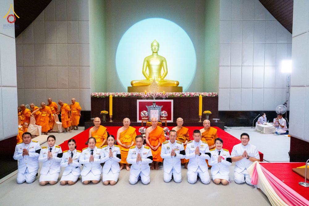 ภาพ No.332381:วันเสาร์ที่ 6 มิถุนายน พ.ศ.2569 พิธีต้อนรับสัญญาบัตร พัดยศ พระราชภาวนาวชิรวิเทศ วิ. ณ อุโบสถพระไตรปิฏก วัดพระธรรมกาย