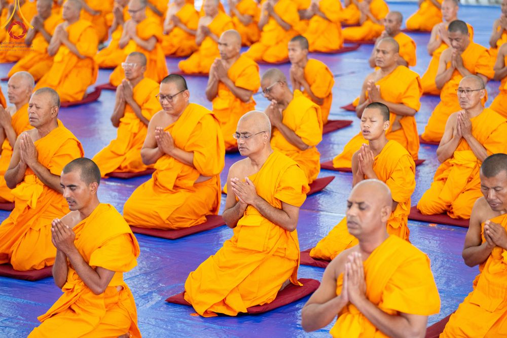 ภาพ No.315264:​วันอาทิตย์ที่ 22 มีนาคม พ.ศ.2569 สามเณรธรรมทายาทเนปาล 500 รูป ฟังธรรม สวดมนต์ ปฏิบัติธรรมร่วมกัน  ณ International Assembly and Meditation Hall Lumbini