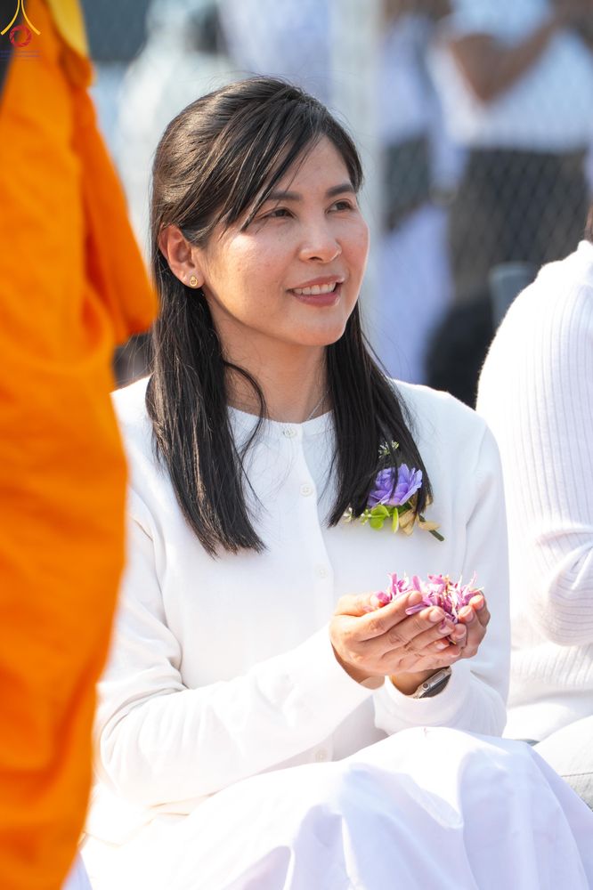 ภาพ No.299584:วันที่ 18 มกราคม พ.ศ. 2569 พิธีต้อนรับพระธรรมยาตรา (ภาพชุดที่ 2) ณ อนุสรณ์สถานลำดับที่ 5  สถานที่เผยแผ่วิชชาธรรมกายครั้งแรก อนุสรณ์สถานบางปลา วัดบางปลา อำเภอบางเลน จังหวัดนครปฐม ในโครงการธรรมยาตรา กตัญญูบูชา มหาปูชนียาจารย์ พระมงคลเทพมุนี(สด จนฺทสโร) พระ