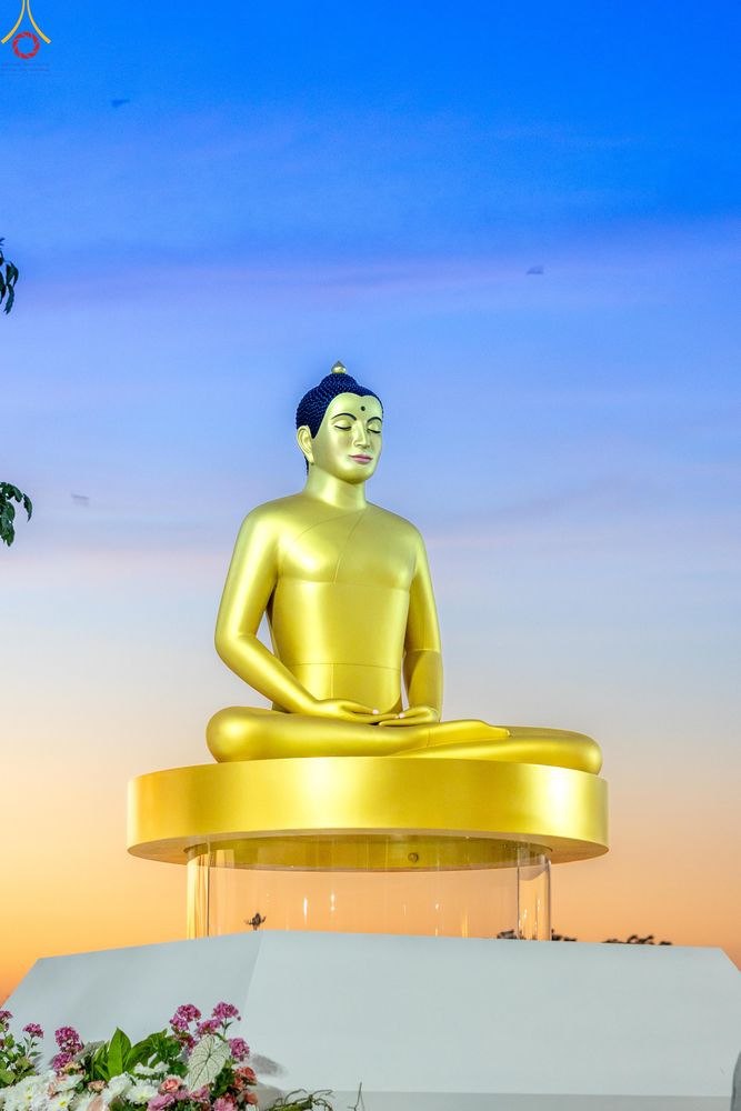 ภาพ No.282424:วันที่ 19 -20 ธันวาคม พ.ศ.2568 เบื้องหลังความสำเร็จ ของการจัดงานตักบาตร พระ 10,000 รูป Skywalk กาญจนบุรี