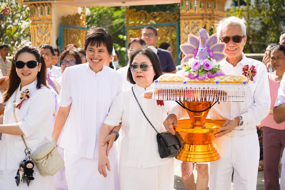 ภาพ No.283287:วันที่ 26 ตุลาคม 2568 พิธีทอดกฐินสามัคคีทั่วไทย 30,000 วัด  โดยคณะศิษยานุศิษย์ บูชาธรรม 81 ปี  หลวงพ่อธัมมชโย ณ วัดลานแหลม อ.นครชัยศรี จ.นครปฐม