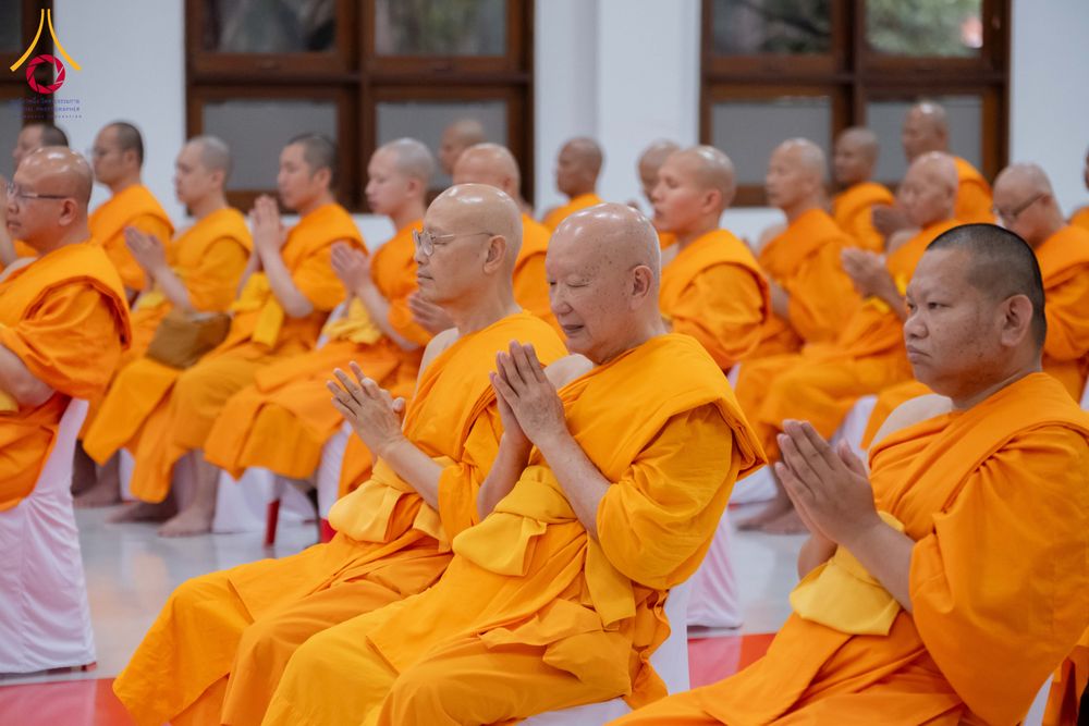 ภาพ No.294247:วันอาทิตย์ที่ 14 ธันวาคม พ.ศ.2568 พิธีเจริญพระพุทธมนต์สมโภชดวงแก้วลูกนิมิตเอก และดวงแก้วนิมิตปฏิบัติธรรม อัญเชิญประดิษฐาน  ณ วัดพระธรรมกายในประเทศสหรัฐอเมริกาและประเทศเยอรมนี 7 แห่ง ณ อาคารปลูกศรัทธา 2 วัดพระธรรมกาย