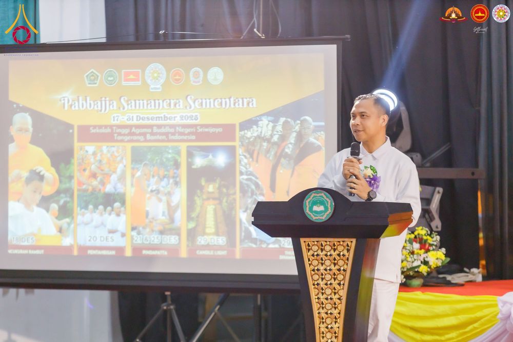 ภาพ No.283688:วันเสาร์ที่ 20 ธันวาคม  2568 พิธีบรรพชาสามเณร ณ ประเทศอินโดนีเซีย