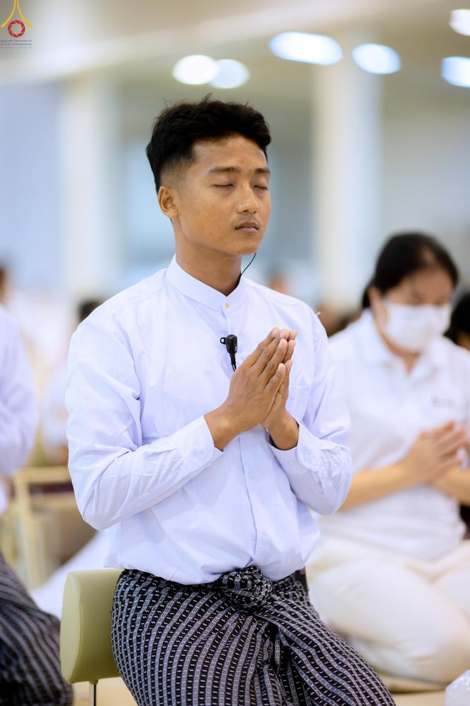 ภาพ No.327835:วันที่ 3 พฤษภาคม พ.ศ.2569 พิธีรับมอบพระบรมสารีริกธาตุ จากสาธารณรัฐแห่งสหภาพเมียนมา ณ ห้องแก้วสารพัดนึก วัดพระธรรมกาย