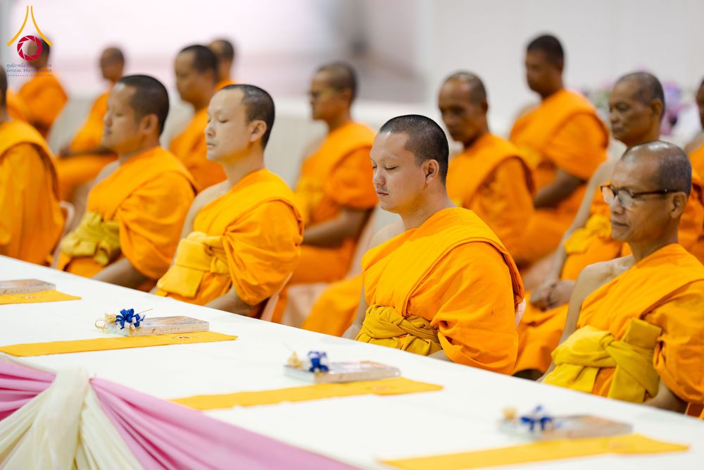 ภาพ No.306223:วันที่ 30 มกราคม พ.ศ. 2569 พิธีถวายภัตตาหารเป็นสังฆทาน แด่พระธรรมยาตรา ณ วัดพระธรรมกาย  จังหวัดปทุมธานี ในโครงการธรรมยาตรา กตัญญูบูชา มหาปูชนียาจารย์ พระมงคลเทพมุนี(สด จนฺทสโร) พระผู้ปราบมาร อนุสรณ์สถาน 7 แห่ง ปีที่ 14