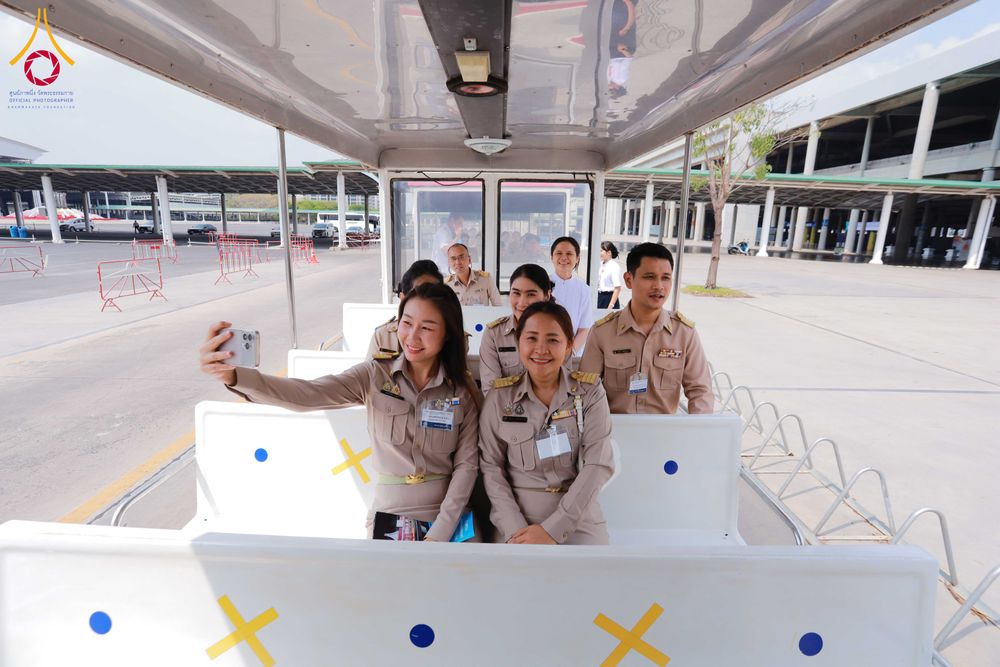 ภาพ No.311535:วันจันทร์ที่ 23 กุมภาพันธ์ พ.ศ. 2569 เปิดโลกทัศน์ผู้บริหารสถานศึกษายุคใหม่ เรียนรู้ต้นแบบการพัฒนาคนผ่านพลัง “บวร–V-Star” ผู้เข้ารับการพัฒนาตามโครงการ สพฐ. ศึกษาดูงานวัดพระธรรมกาย เสริมภาวะผู้นำคุณธรรมสู่การบริหารโรงเรียนอย่างยั่งยืน ณ อาคาร 100 ปี คุณยาย