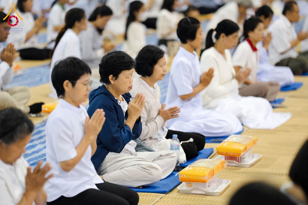 ภาพ No.306240:วันที่ 30 มกราคม พ.ศ. 2569 พิธีถวายภัตตาหารเป็นสังฆทาน แด่พระธรรมยาตรา ณ วัดพระธรรมกาย  จังหวัดปทุมธานี ในโครงการธรรมยาตรา กตัญญูบูชา มหาปูชนียาจารย์ พระมงคลเทพมุนี(สด จนฺทสโร) พระผู้ปราบมาร อนุสรณ์สถาน 7 แห่ง ปีที่ 14