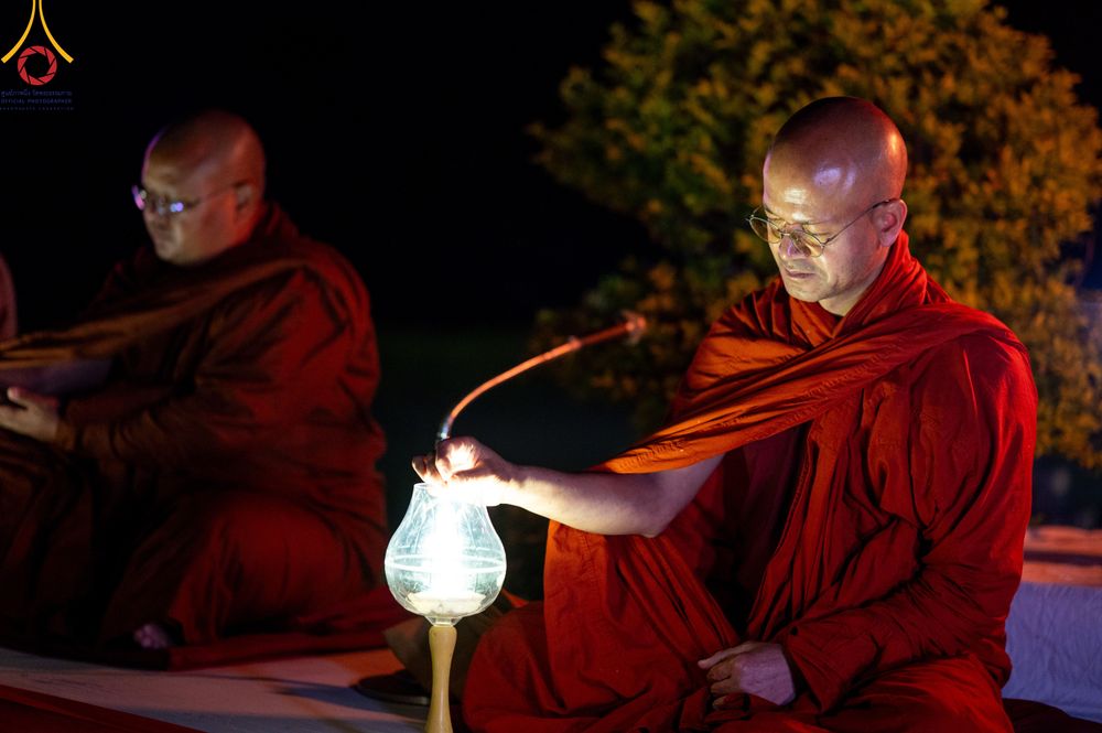 ภาพ No.314312:วันอังคารที่ 17 มีนาคม พ.ศ. 2569 พิธีจุดประทีปเป็นพุทธบูชา ณ วิหารมายาเทวี ลุมพินี ประเทศเนปาล