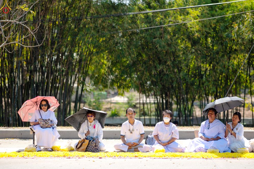 ภาพ No.304163:วันที่ 25 มกราคม พ.ศ. 2569 พิธีต้อนรับพระธรรมยาตรา  รร.สามัคคีราษฏร์บำรุง-วัดพระธรรมกาย ในโครงการธรรมยาตรา กตัญญูบูชา มหาปูชนียาจารย์ พระมงคลเทพมุนี(สด จนฺทสโร) พระผู้ปราบมาร อนุสรณ์สถาน 7 แห่ง ปีที่ 14
