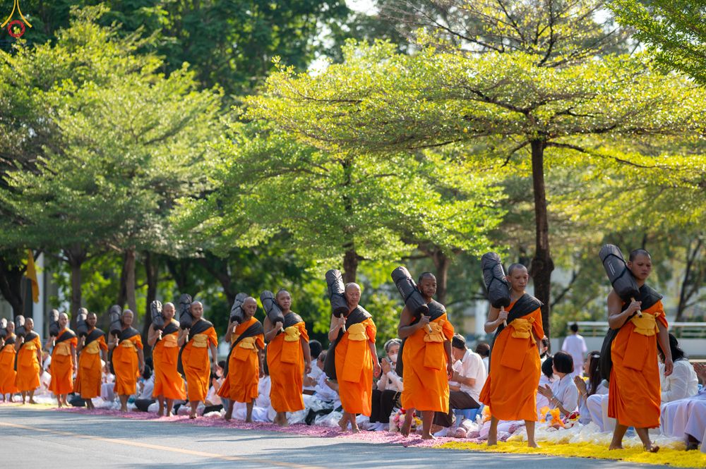 ภาพ No.305895:วันที่ 25 มกราคม พ.ศ. 2569 พิธีต้อนรับพระธรรมยาตรา วัดพระธรรมกาย(ภาพชุดที่ 3) ในโครงการธรรมยาตรา กตัญญูบูชา มหาปูชนียาจารย์ พระมงคลเทพมุนี(สด จนฺทสโร) พระผู้ปราบมาร อนุสรณ์สถาน 7 แห่ง ปีที่ 14