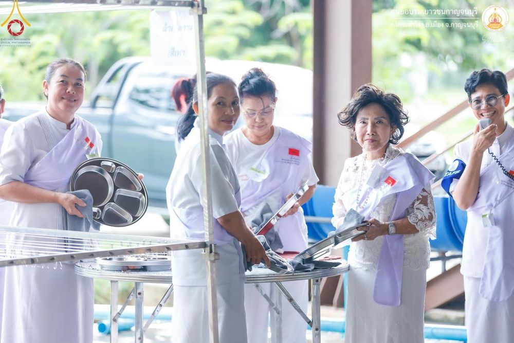 ภาพ No.152305:โครงการอบรมอุบาสก อุบาสิกาแก้ว ตัวแทนทอดกฐิน 30,000 วัด ทั่วไทย ระหว่างวันที่ 6-8 กันยายน พ.ศ. 2567 ณ ศูนย์อบรมเยาวชนกาญจนบุรี