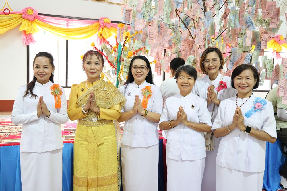 ภาพ No.283325:วันเสาร์ที่ 1 พฤศจิกายน 2568 พิธีทอดกฐินสามัคคีทั่วไทย 30,000 วัด  โดยคณะศิษยานุศิษย์ บูชาธรรม 81 ปี  หลวงพ่อธัมมชโย ณ วัดหนองน้ำขุ่น ตำบลห้วยไผ่ อำเภอเมืองราชบุรี จังหวัดราชบุรี