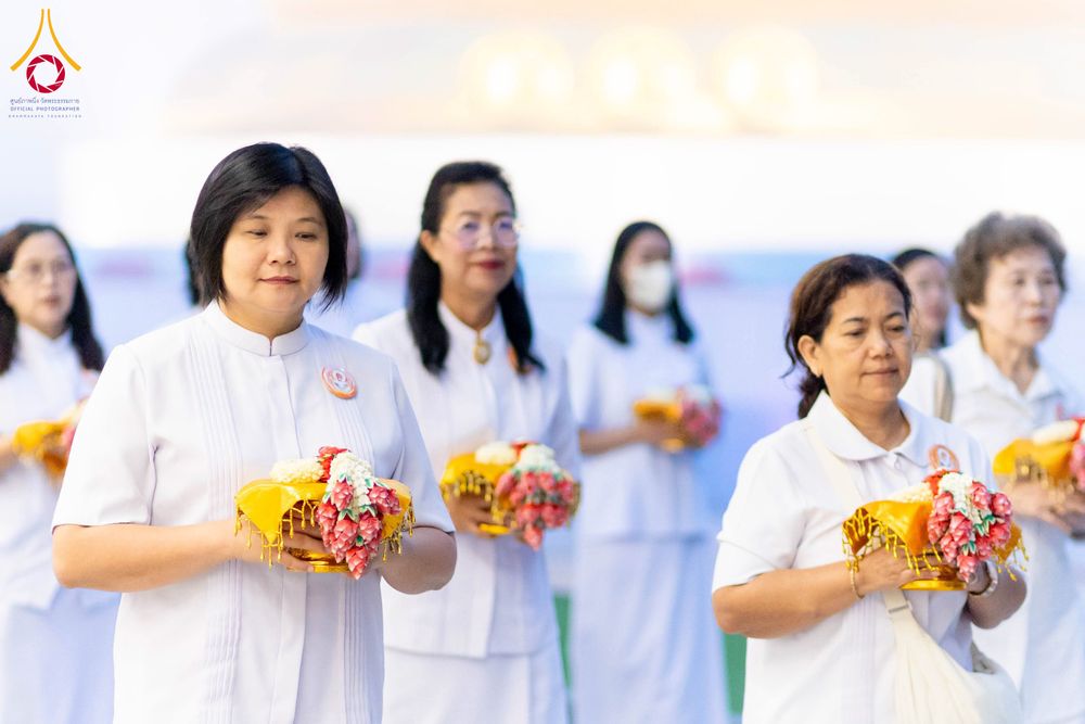 ภาพ No.298054:วันเสาร์ที่ 17 มกราคม พ.ศ. 2569 พิธีบรรพชาอุปสมบท โครงการอุปสมบทหมู่ บูชาธรรมครบ 117 ปี คุณยายอาจารย์มหารัตนอุบาสิกาจันทร์ ขนนกยูง  ณ อุโบสถพระไตรปิฎก วัดพระธรรมกาย