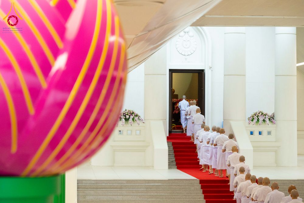 ภาพ No.286503:วันเสาร์ที่ 12 กรกฏาคม พ.ศ.2568 พิธีบรรพชาอุปสมบท  โครงการบรรพชาอุปสมบทหมู่ ธรรมทายาทนานาชาติ(ภาคภาษาจีน), โครงการบรรพชาสามเณร โรงเรียนนานาชาติ รุ่นที 14