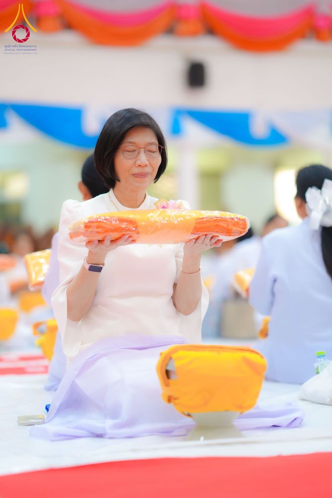 ภาพ No.281155:วันที่ 4 ธันวาคม พ.ศ. 2568 พิธีบรรพชาสามเณร ในโครงการบวชบูชาธรรมมหาปูชนียาจารย์  ณ วัดกลางพระอารามหลวง จังหวัดบุรีรัมย์