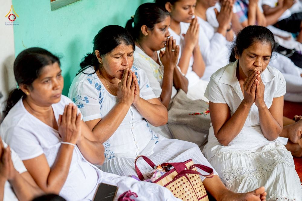 ภาพ No.264438:วันที่ 23 ตุลาคม พ.ศ. 2568 พิธีทอดกฐินสมทบ วัดกัลยาณมิตรต่างประเทศ  บูชาธรรม 81 ปี หลวงพ่อธัมมชโย  ณ วัดศรีอโรคา รามายา , วัดศรีธรรมราชา , วัดเปรดีปะกันเด วิหารายา ในเมืองมาตะเล ประเทศศรีลังกา 