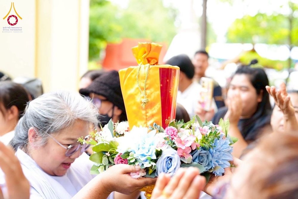 ภาพ No.273867:วันที่ 26 ตุลาคม พ.ศ. 2568 พิธีทอดกฐินสามัคคีทั่วไทย วัดหลวง(ประชาบูรณะ) อ.นครชัยศรี จ.นครปฐม โดยคณะศิษยานุศิษย์ บูชาธรรม 81 ปี หลวงพ่อธัมมชโย